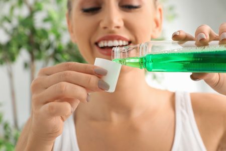 When to Use Mouthwash